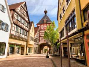 Altstadt Tor in Bietigheim Bissingen in Baden Württemberg im Fachwerkstil